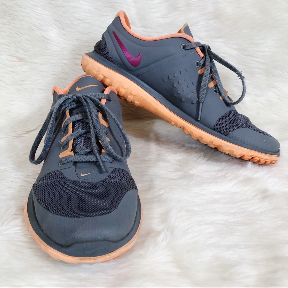 Nike Grey, Purple & Orange Running Shoe size 9